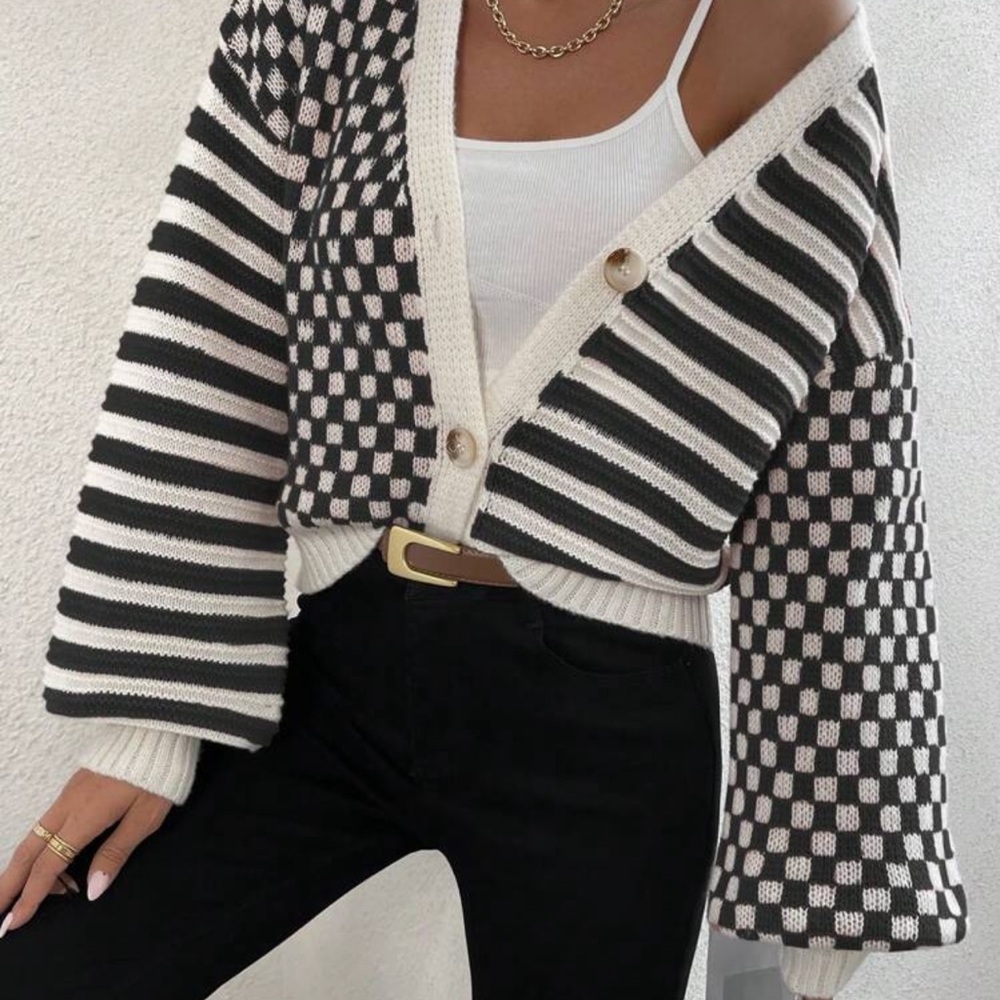 Black and White Checkered Women's Sweater